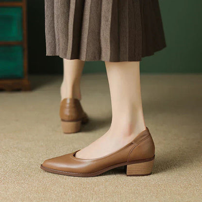 Women's Pointed-Toe Mid-Heel Pumps