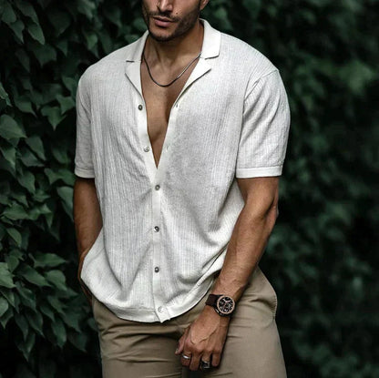 Men's Short Sleeve Button-Down Casual Shirt
