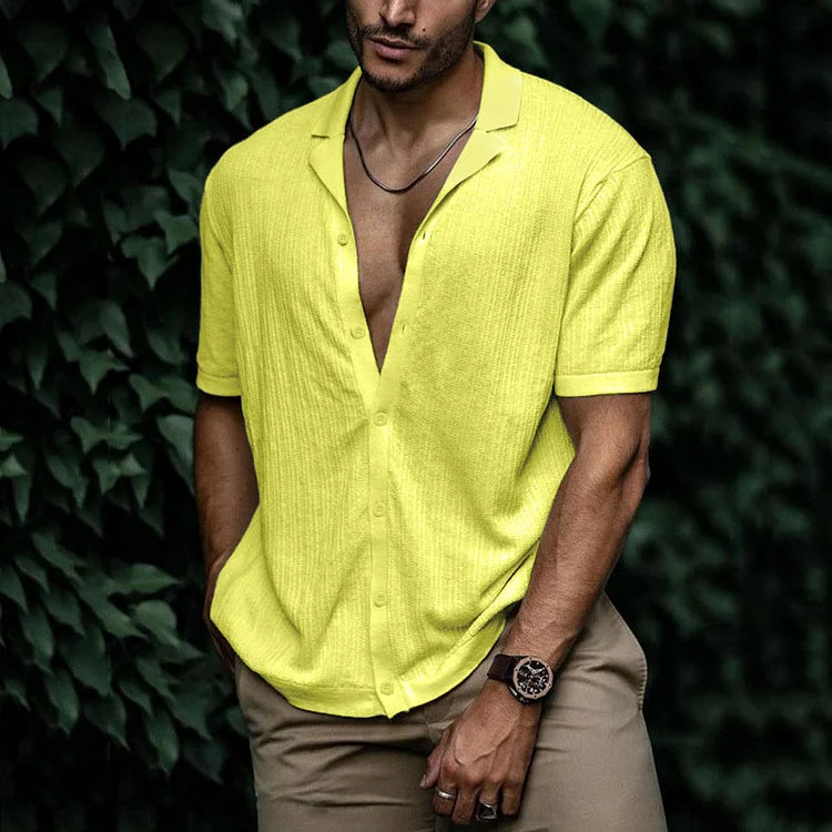 Men's Short Sleeve Button-Down Casual Shirt