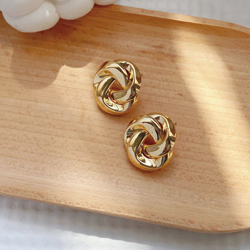 Women's Twist Snap-Closure Earrings